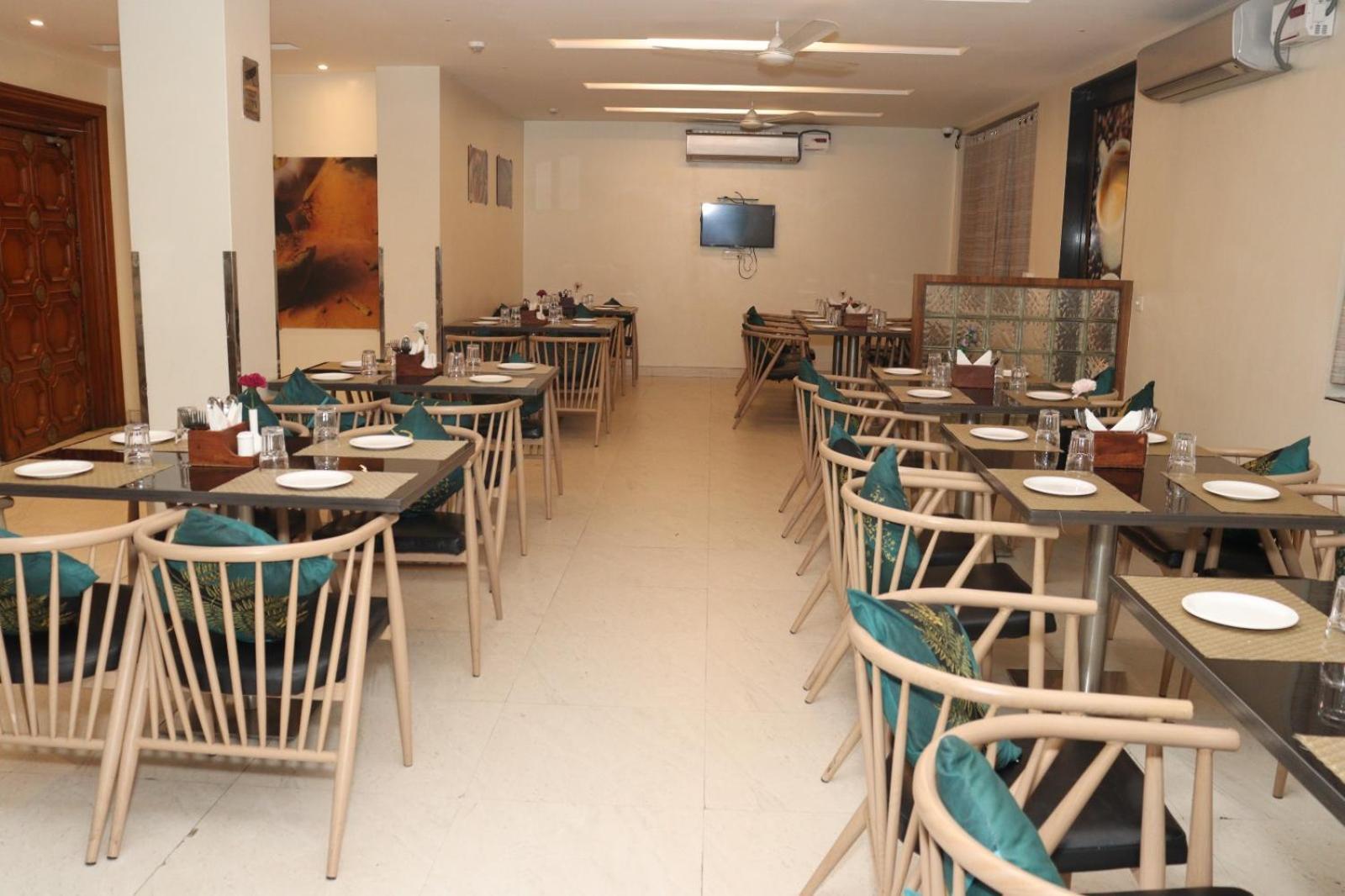 Hotel Raviraj, Chhatrapati Sambhaji Nagar Aurangabad  Bagian luar foto