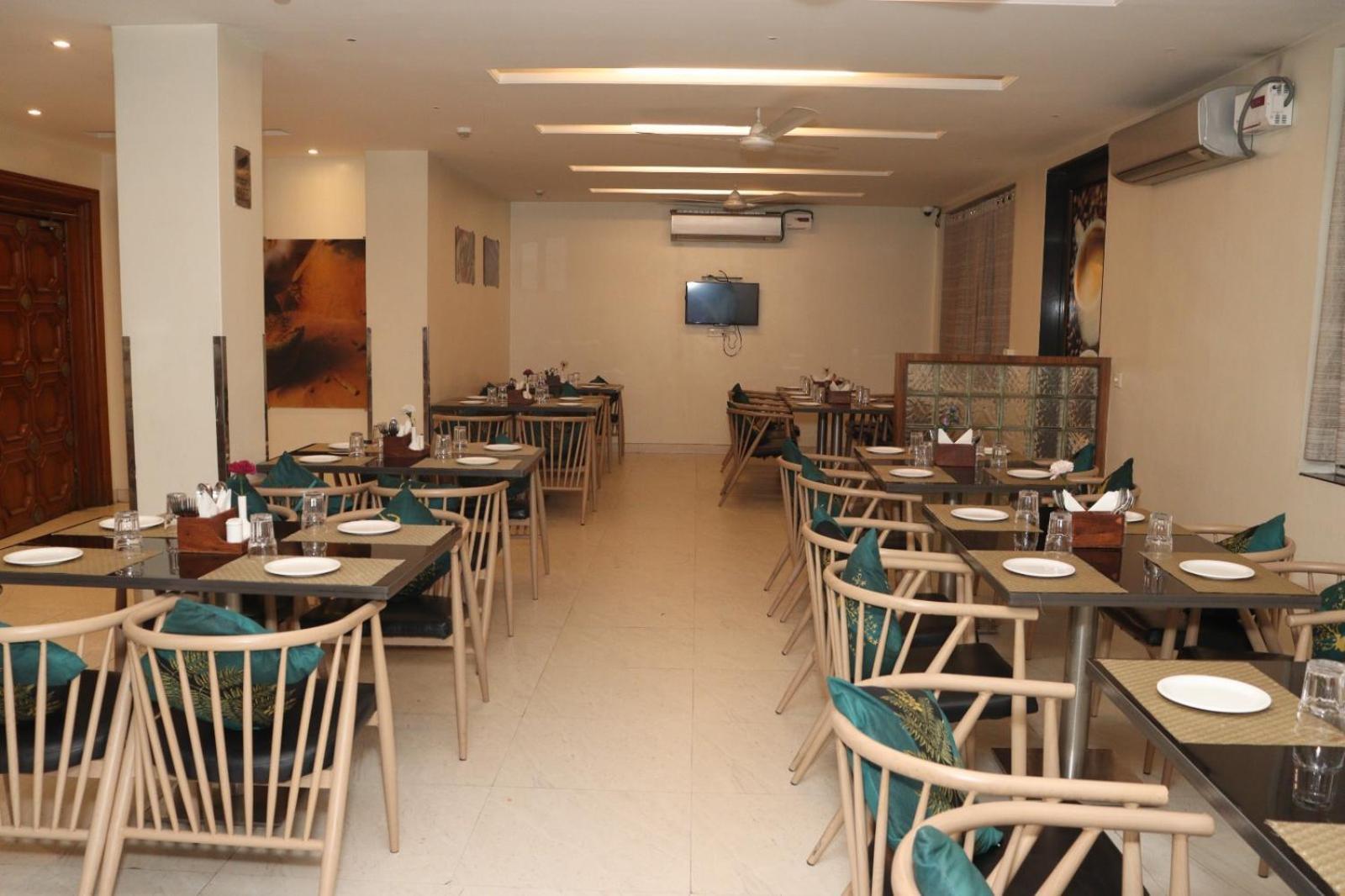 Hotel Raviraj, Chhatrapati Sambhaji Nagar Aurangabad  Bagian luar foto