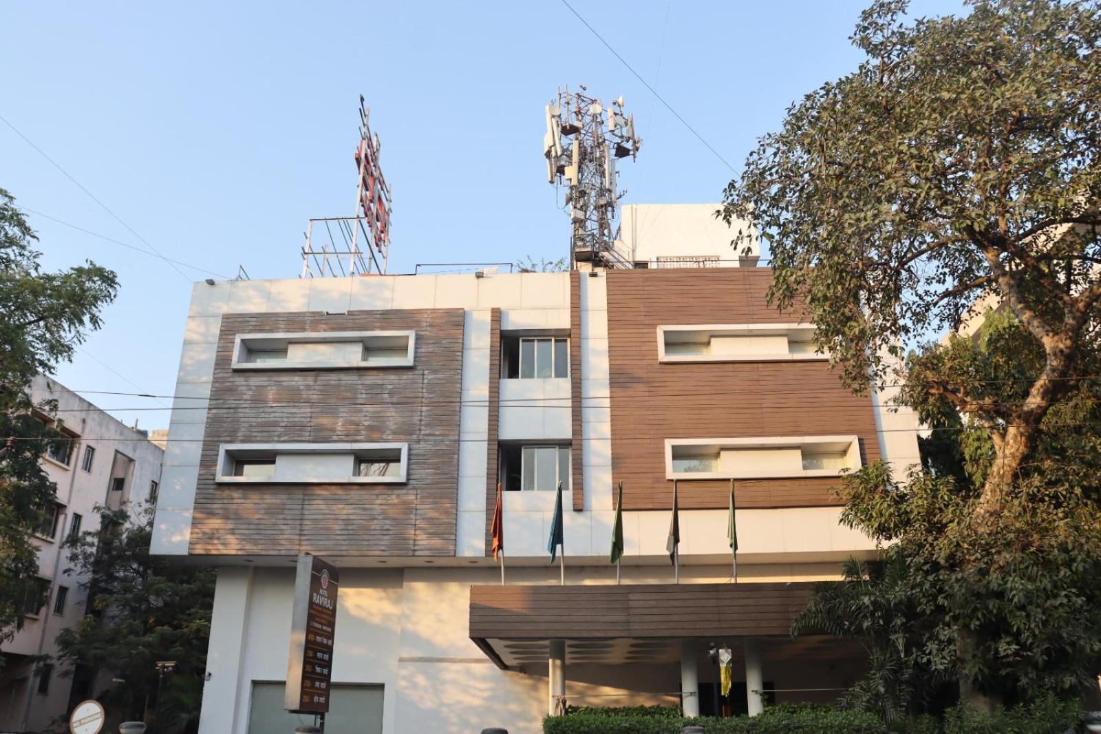 Hotel Raviraj, Chhatrapati Sambhaji Nagar Aurangabad  Bagian luar foto