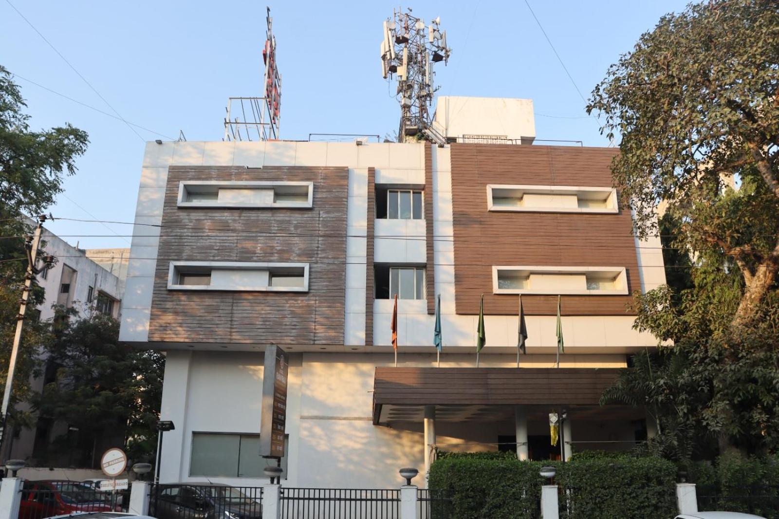 Hotel Raviraj, Chhatrapati Sambhaji Nagar Aurangabad  Bagian luar foto